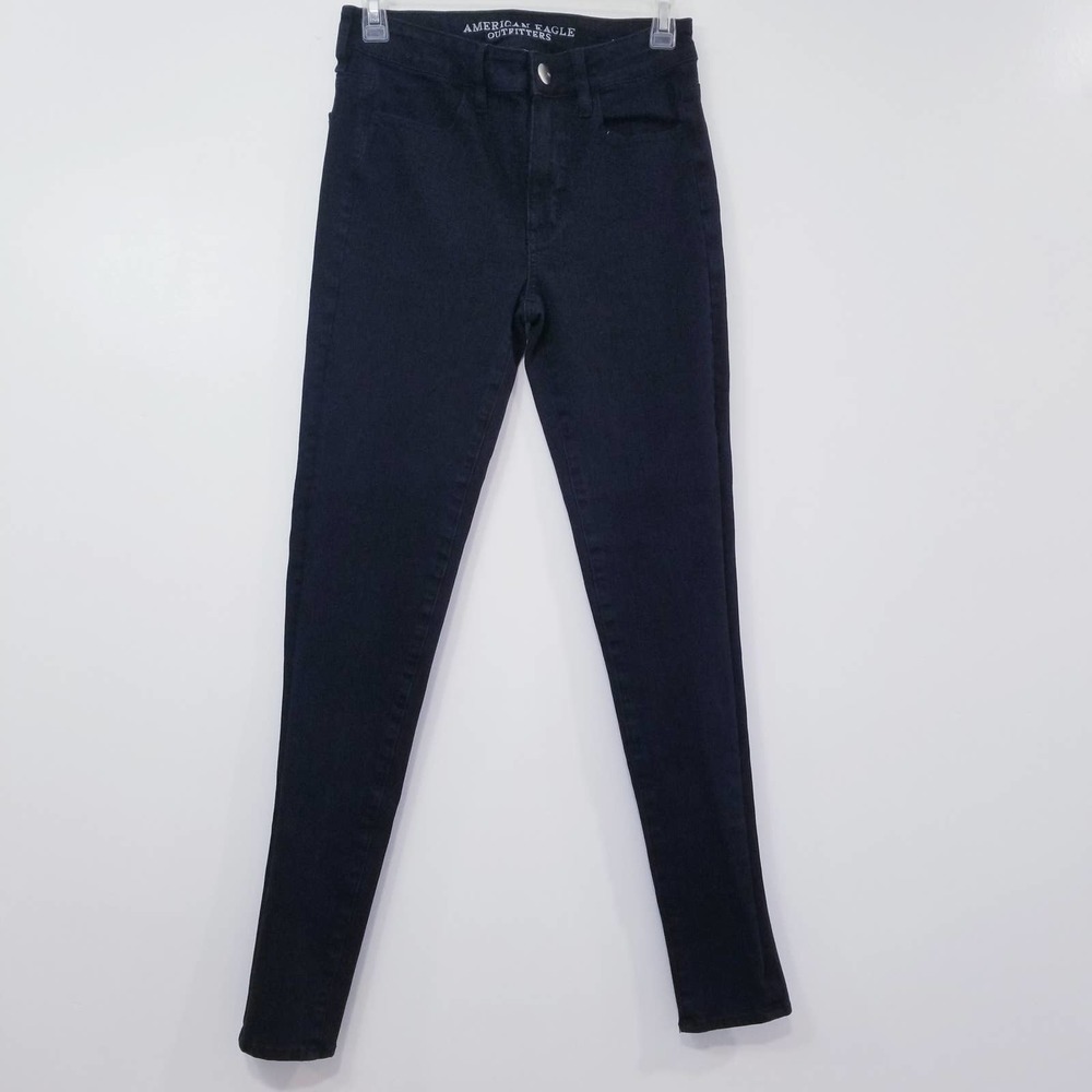 AEO American Eagle Black Hi-Rise Jegging